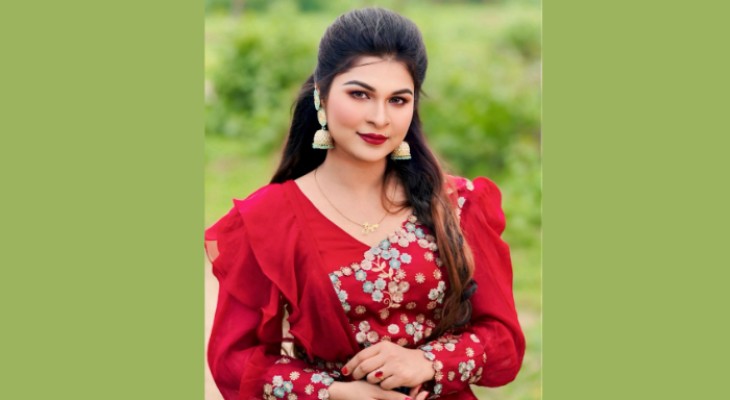 মাস্টার্সেও ফার্স্ট ক্লাশ ফার্স্ট জুঁই
